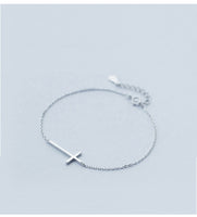 Classic Cross Link Bracelet