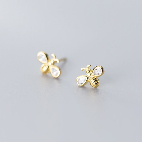 Lovely Bee Stud Earring